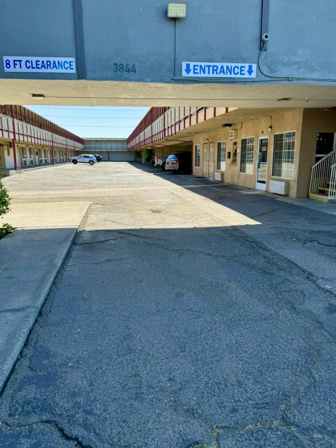 Regency Inn 弗雷斯诺 外观 照片