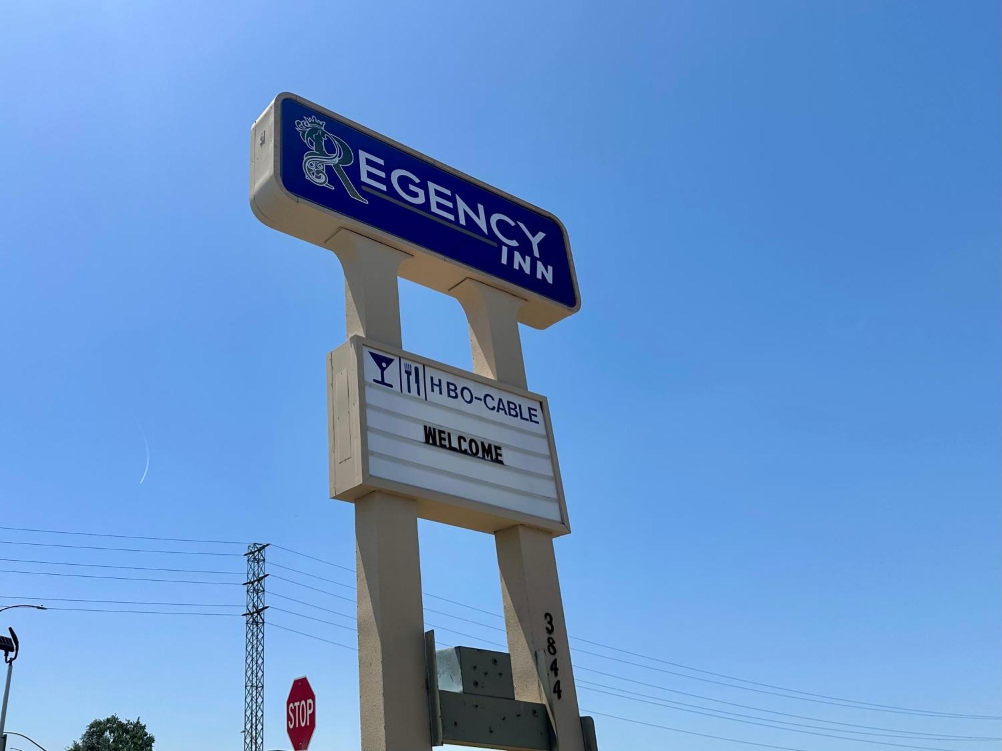 Regency Inn 弗雷斯诺 外观 照片